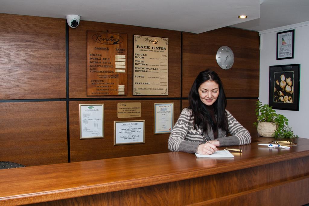 Hotel Riviera Sinaia Esterno foto